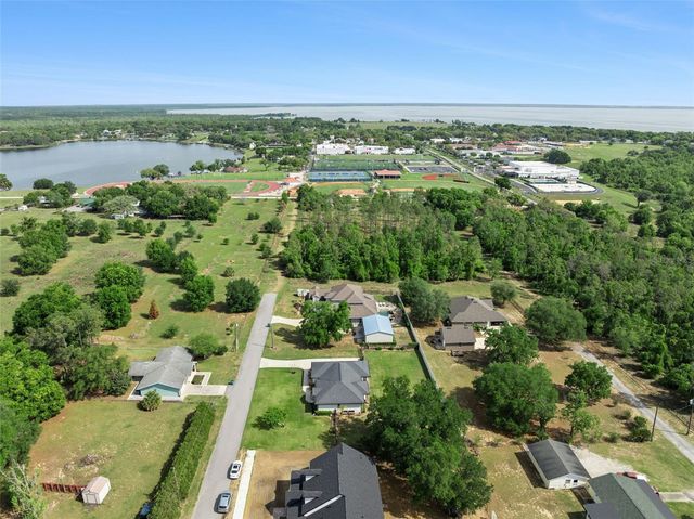 16814 NINTH STREET, Montverde, FL 34756