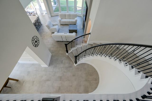 359 Calmato Woods Way, Conroe, TX 77318