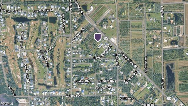 7367 Georgiana DR, Bokeelia, FL 33922