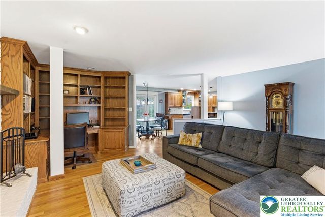 3875 Gloucester Place, Bethlehem Twp, PA 18020