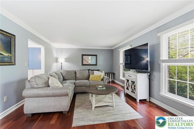 3875 Gloucester Place, Bethlehem Twp, PA 18020