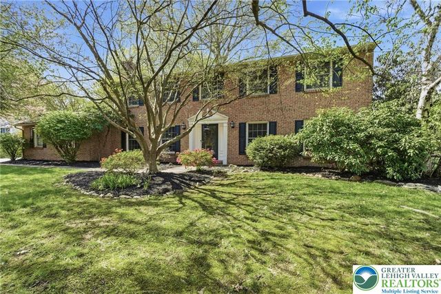 3875 Gloucester Place, Bethlehem Twp, PA 18020