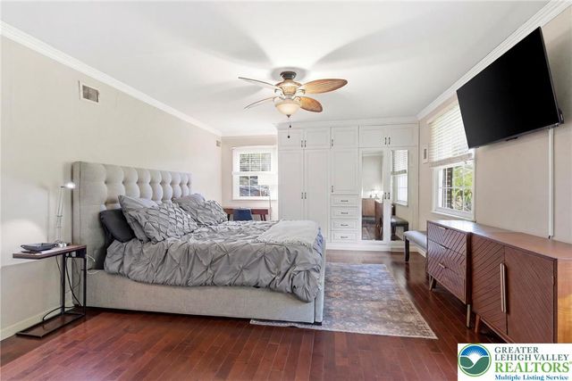 3875 Gloucester Place, Bethlehem Twp, PA 18020
