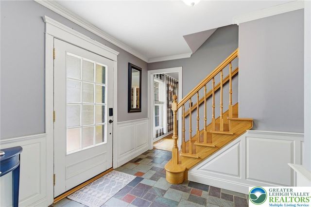 3875 Gloucester Place, Bethlehem Twp, PA 18020