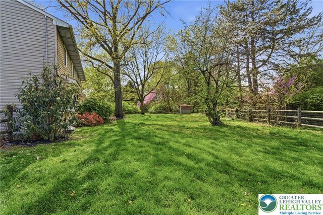 3875 Gloucester Place, Bethlehem Twp, PA 18020
