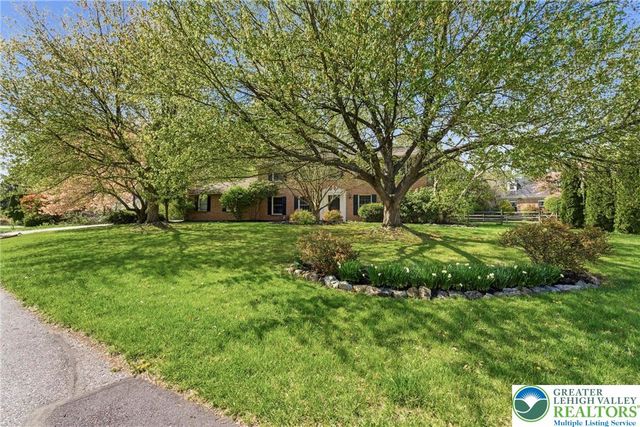 3875 Gloucester Place, Bethlehem Twp, PA 18020