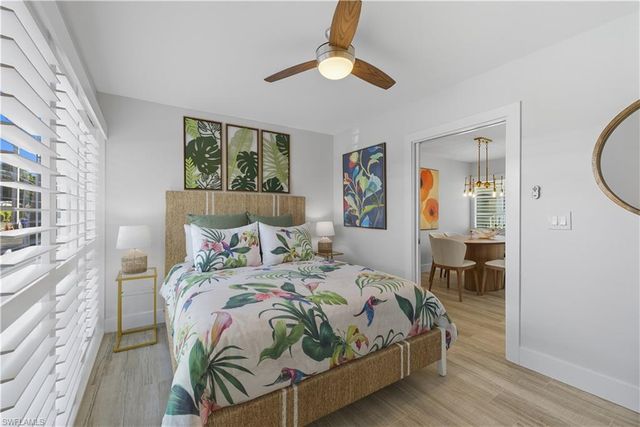 609 12th AVE S 609, Naples, FL 34102