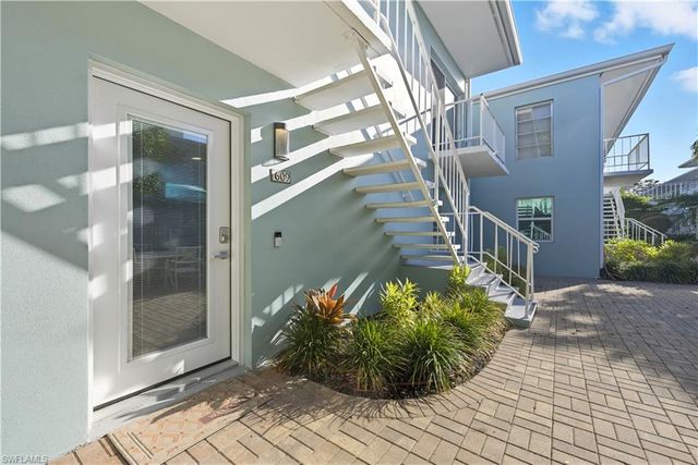 609 12th AVE S 609, Naples, FL 34102