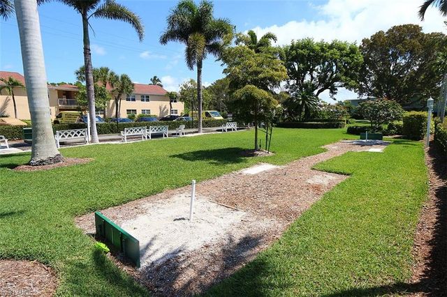 609 12th AVE S 609, Naples, FL 34102