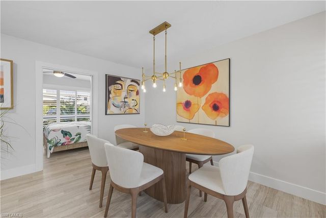 609 12th AVE S 609, Naples, FL 34102