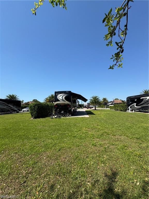 13718 Golden Palms CIR, FORT MYERS, FL 33913 — photo 2