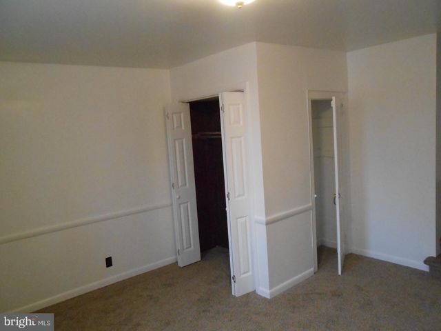 155 S CHARLOTTE ST, Manheim, PA 17545