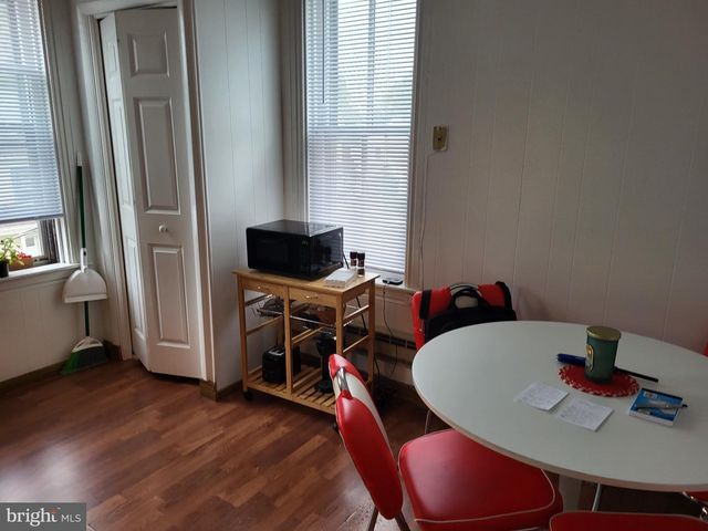 155 S CHARLOTTE ST, Manheim, PA 17545