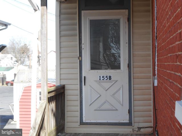 155 S CHARLOTTE ST, Manheim, PA 17545