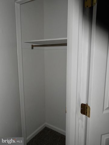 155 S CHARLOTTE ST, Manheim, PA 17545