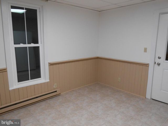 155 S CHARLOTTE ST, Manheim, PA 17545