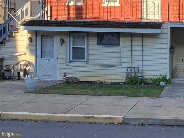 155 S CHARLOTTE ST, Manheim, PA 17545