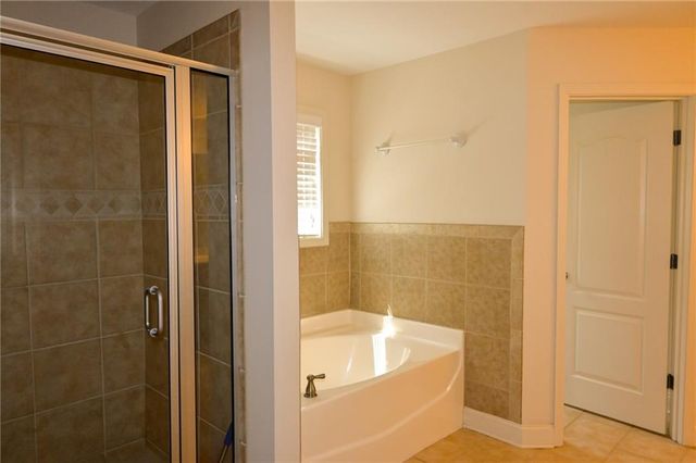 25 Kaktovic Court NE, Grayson, GA 30017