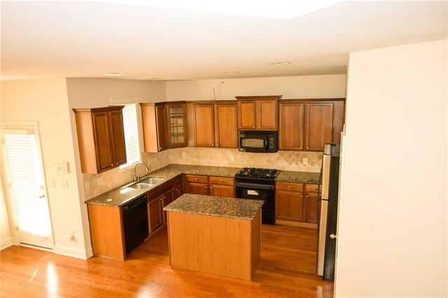 25 Kaktovic Court NE, Grayson, GA 30017