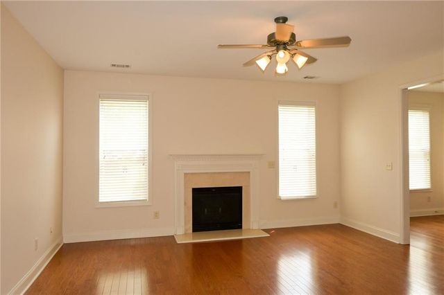 25 Kaktovic Court NE, Grayson, GA 30017