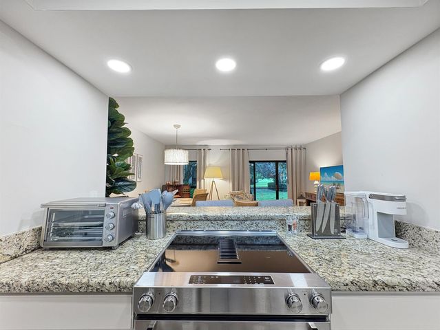 13334 Polo Club Road 233, Wellington, FL 33414