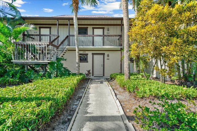 13334 Polo Club Road 233, Wellington, FL 33414