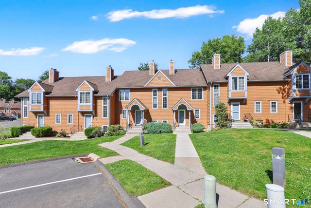 8 Julia Court 8, East Windsor, CT 06016