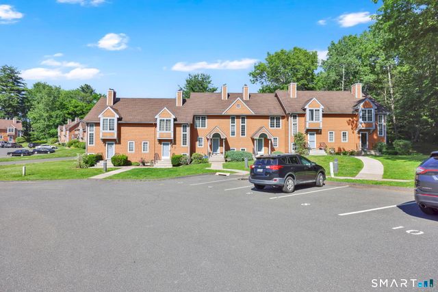 8 Julia Court 8, East Windsor, CT 06016
