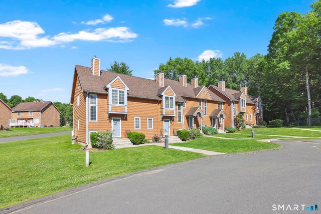 8 Julia Court 8, East Windsor, CT 06016