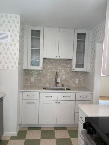 715 Linda Vista Street, Ann Arbor, MI 48103