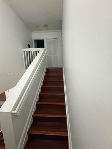 16141 SW 96th Terrace, Miami, FL 33196