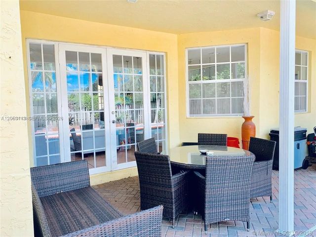 16141 SW 96th Terrace, Miami, FL 33196
