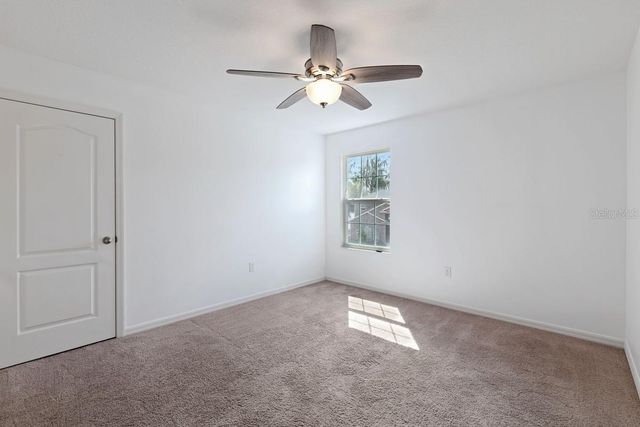 1136 SEA PINES COURT, Tavares, FL 32778