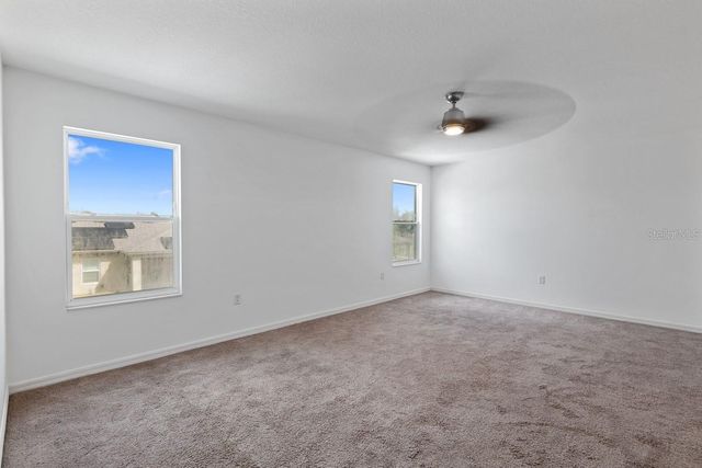 1136 SEA PINES COURT, Tavares, FL 32778