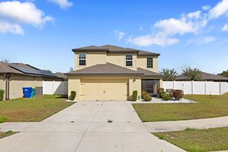 1136 SEA PINES COURT, Tavares, FL 32778