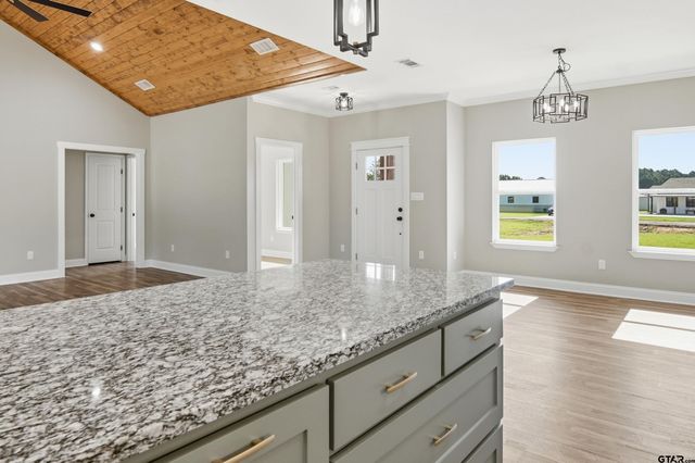 337 PR 5986, Yantis, TX 75497