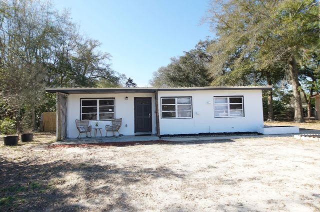 365 Argyle Court, Mary Esther, FL 32569