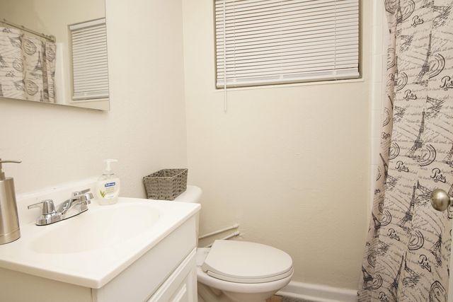 365 Argyle Court, Mary Esther, FL 32569