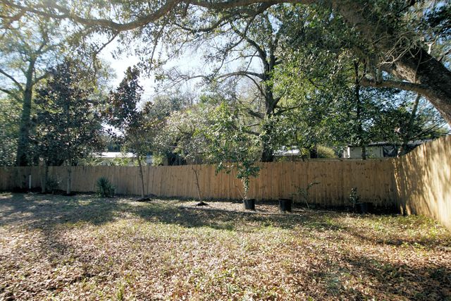 365 Argyle Court, Mary Esther, FL 32569