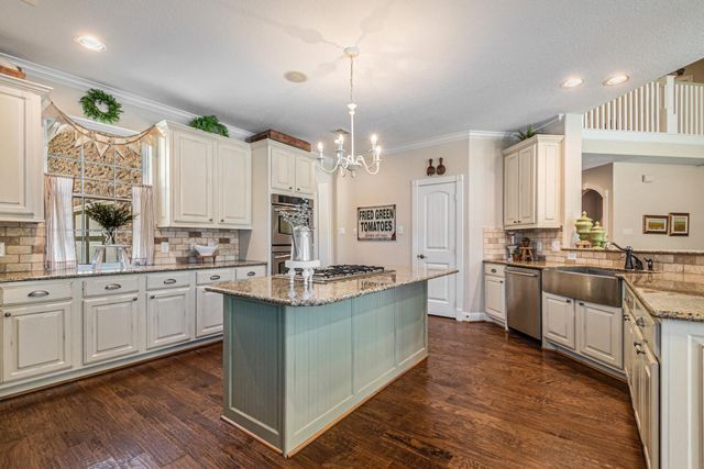 22735 Timberlake Creek Road, Tomball, TX 77377