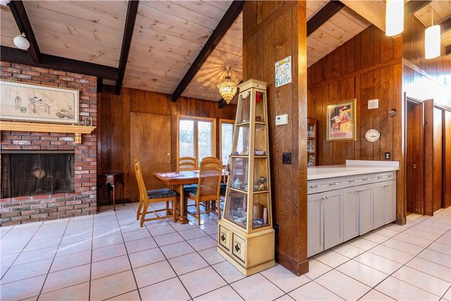 35 Sunset Avenue, North Kingstown, RI 02874