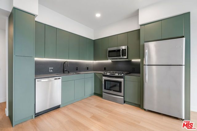 10601 Washington Boulevard 501, Culver City, CA 90232