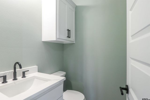 22490 CR 2290, Arp, TX 75750