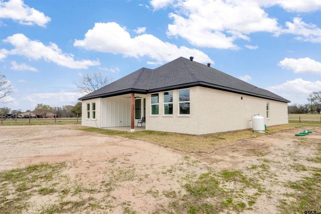 22490 CR 2290, Arp, TX 75750