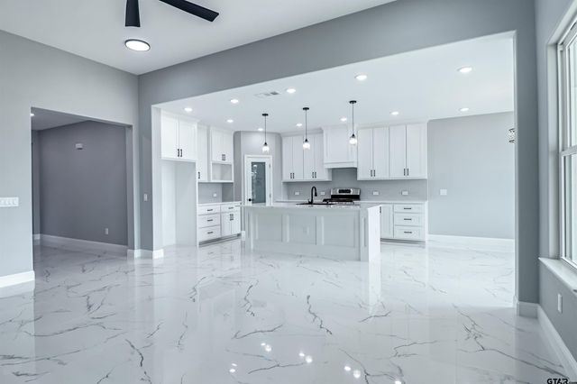 22490 CR 2290, Arp, TX 75750