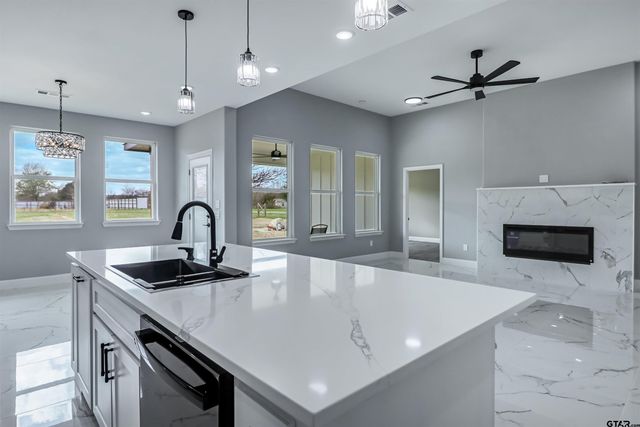 22490 CR 2290, Arp, TX 75750