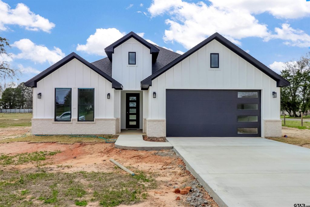 22490 CR 2290, Arp, TX 75750