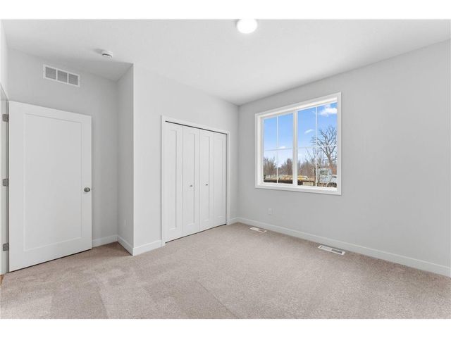 1125 Legacy Parkway, New Richmond, WI 54017