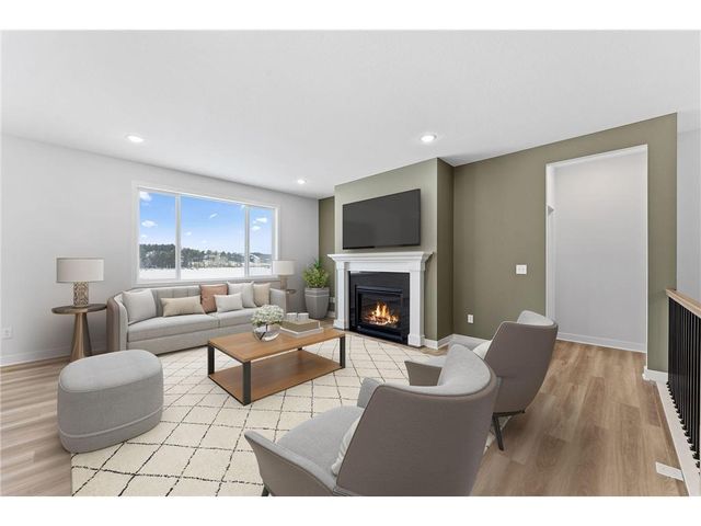 1125 Legacy Parkway, New Richmond, WI 54017