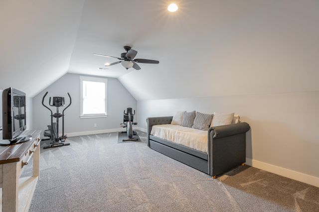 2418 Mowbray Pike, Soddy Daisy, TN 37379